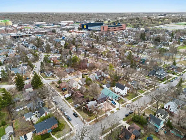 $1,995,000 | 901 5th Street, Ann Arbor, MI 48103