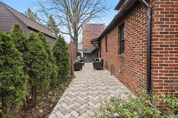 $1,995,000 | 901 5th Street, Ann Arbor, MI 48103