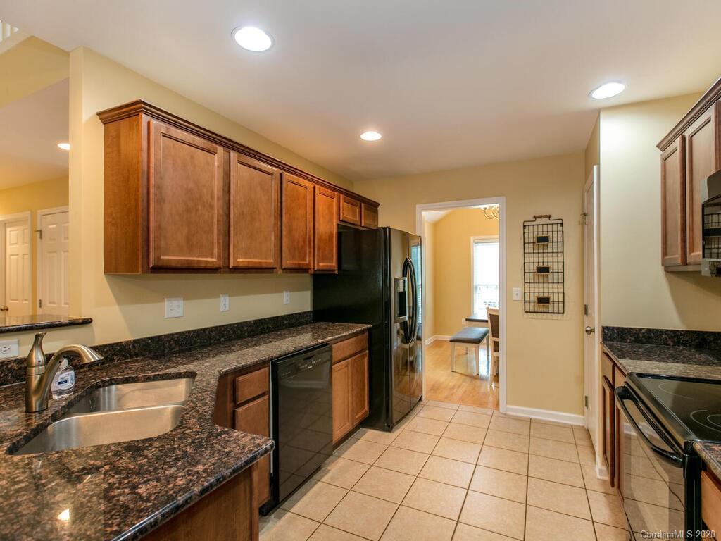 31 Wayward Path Candler, NC 28715 - Photo 13 of 26 Gallery Image 13