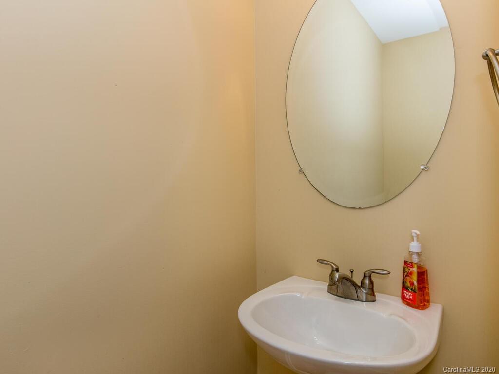 31 Wayward Path Candler, NC 28715 - Photo 25 of 26 Gallery Image 25