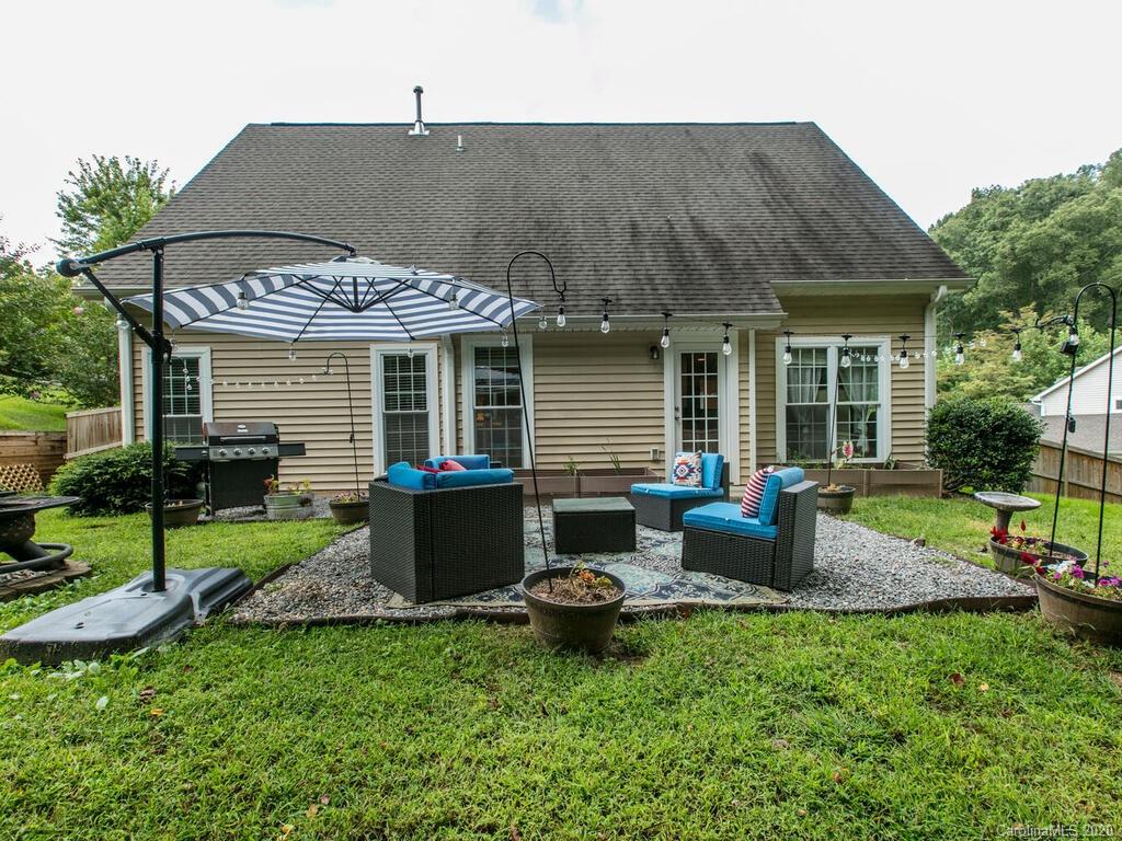 31 Wayward Path Candler, NC 28715 - Photo 6 of 26 Gallery Image 6