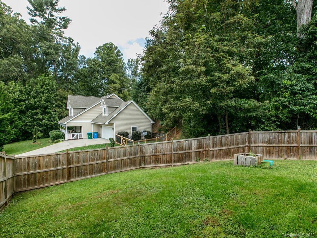 31 Wayward Path Candler, NC 28715 - Photo 7 of 26 Gallery Image 7