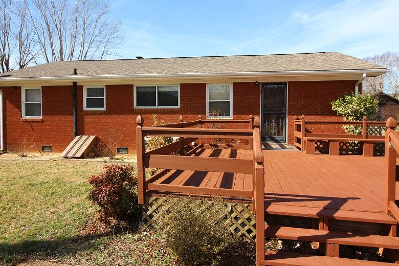 212 Old Bridge Road Townsend, TN 37882 - Photo 8 of 16 IMG_2107