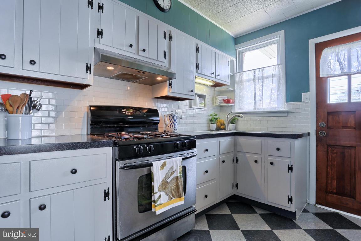 329 Ruby Street Lancaster, PA 17603 - Photo 13 of 30 Gallery Image 13