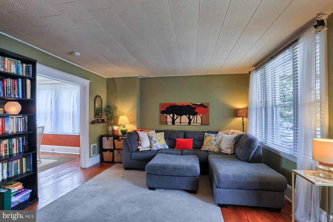 329 Ruby Street Lancaster, PA 17603 - Photo 5 of 30 Gallery Image 5