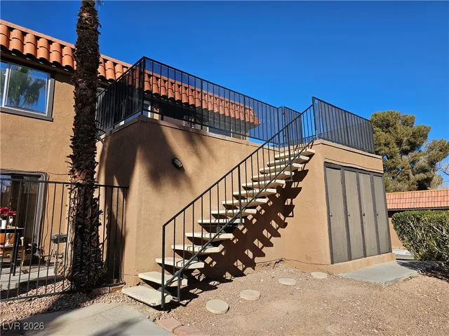 $1,195 | 221 Brookside Lane, Unit D, Las Vegas, NV 89107