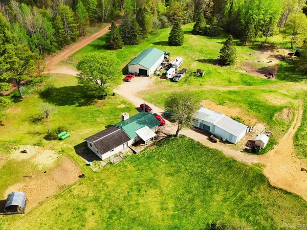 $500,000 | 1738 RM Road, Rock, MI 49880