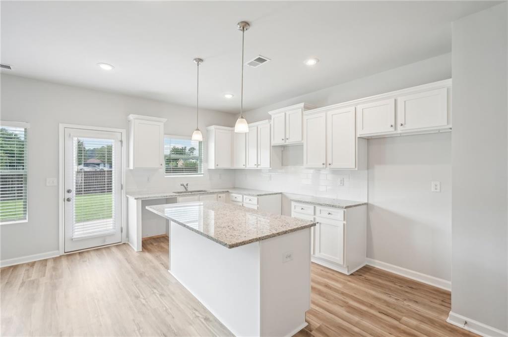 5840 Maddox Road Morrow, GA 30260 - Photo 11 of 36 Gallery Image 11