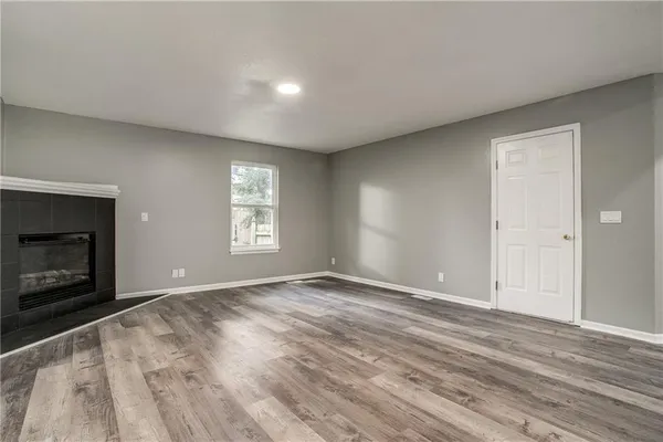 $227,500 | 8531 Vassar Avenue, Raytown, MO 64138