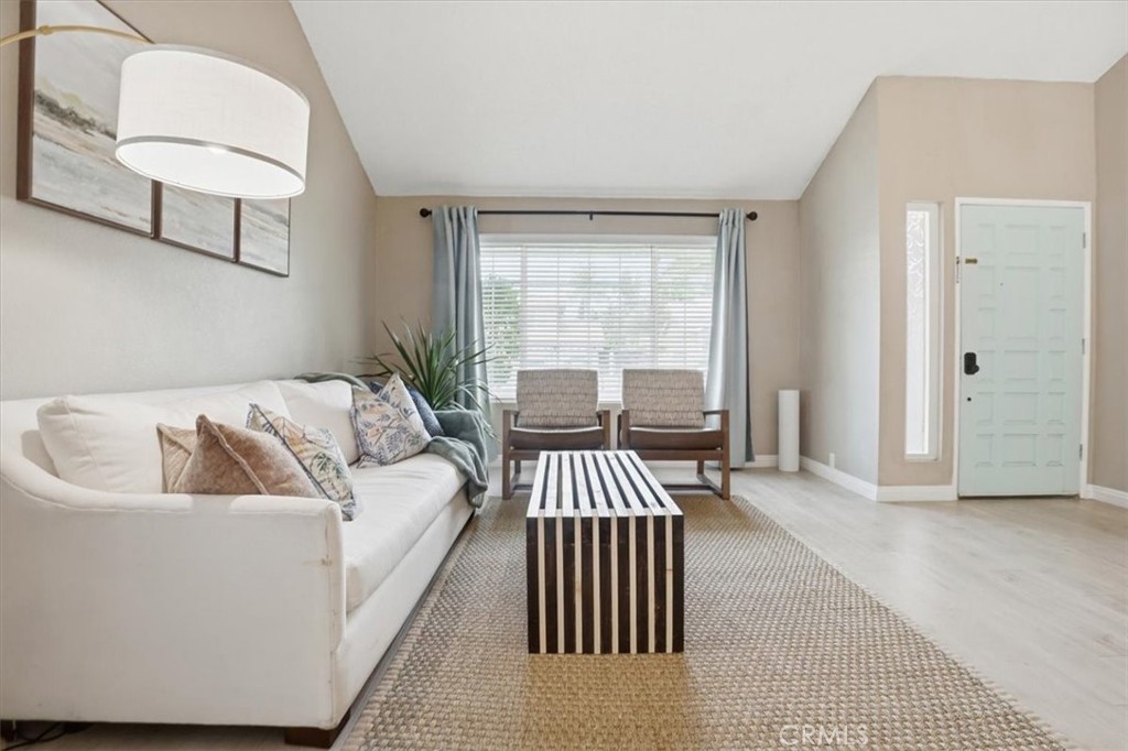 1826 Cardiff Road San Dimas, CA 91773 - Photo 12 of 68