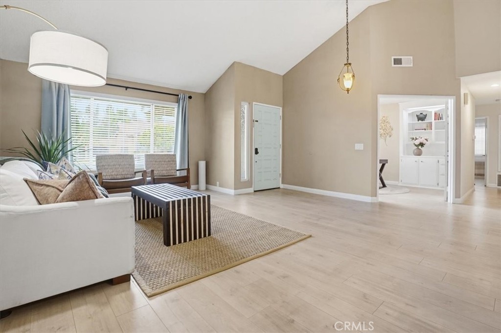 1826 Cardiff Road San Dimas, CA 91773 - Photo 13 of 68