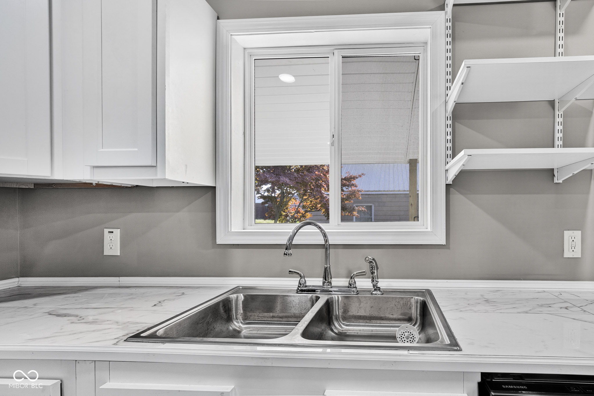 201 South Meridian Street Dunkirk, IN 47336 - Photo 15 of 40