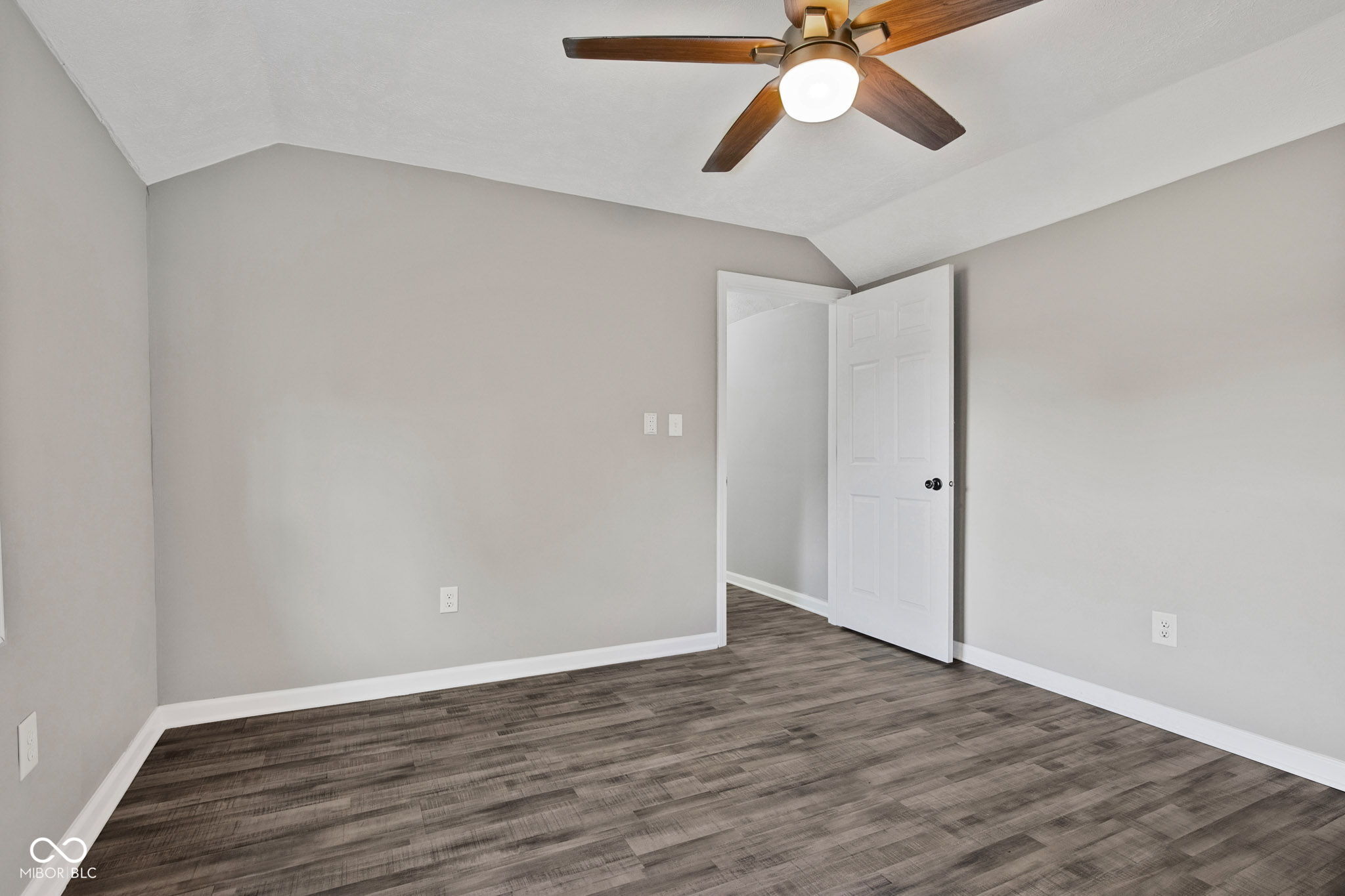 201 South Meridian Street Dunkirk, IN 47336 - Photo 23 of 40