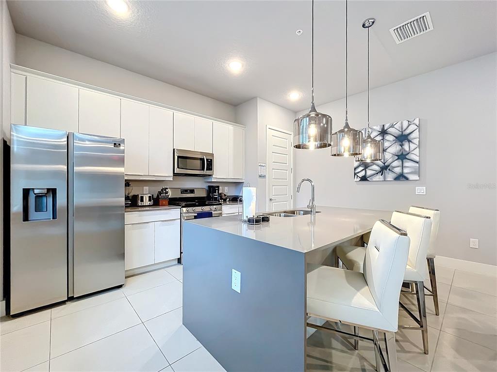 7740 Sandy Ridge Drive, Unit 100 Reunion, FL 34747 - Photo 8 of 36 Gallery Image 8