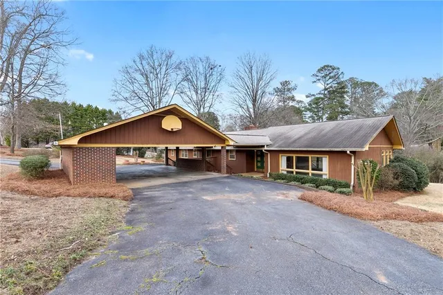 $315,000 | 571 Greenvalley Drive, Winder, GA 30680