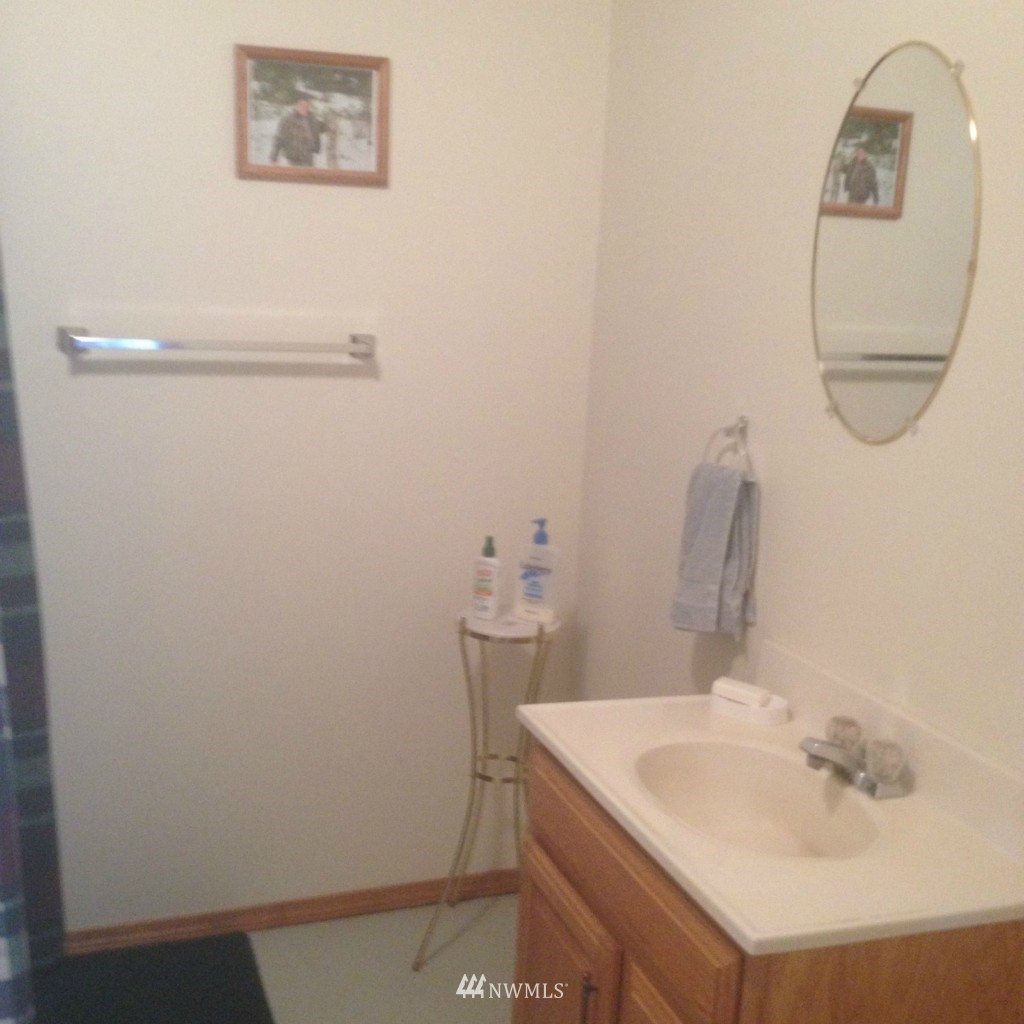 8 Ridgeline Road Tonasket, WA 98855 - Photo 22 of 24 Gallery Image 22