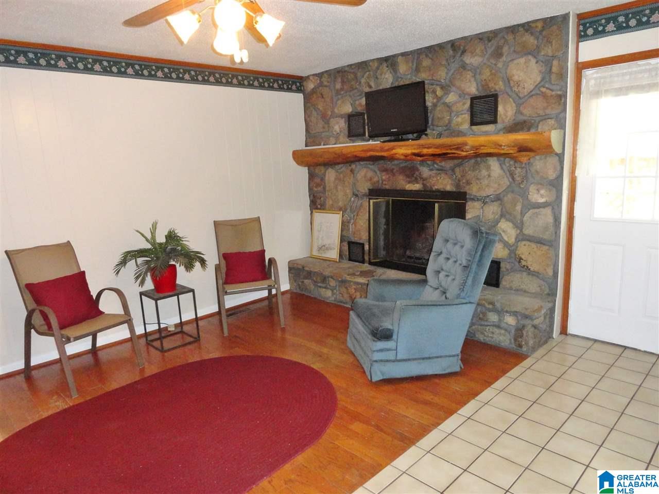 1017 Treehaven Drive Adamsville, AL 35005 - Photo 10 of 38