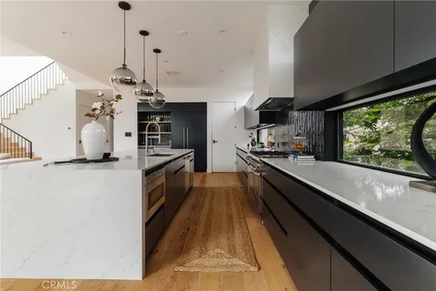 $3,795,000 | 7200 Kentwood Avenue, Los Angeles, CA 90045