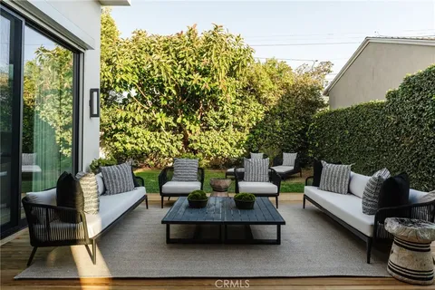 $3,795,000 | 7200 Kentwood Avenue, Los Angeles, CA 90045