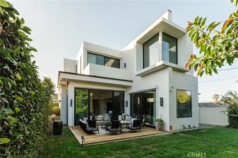 $3,795,000 | 7200 Kentwood Avenue, Los Angeles, CA 90045