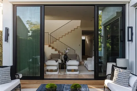 $3,795,000 | 7200 Kentwood Avenue, Los Angeles, CA 90045