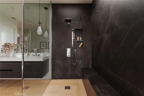 $3,795,000 | 7200 Kentwood Avenue, Los Angeles, CA 90045