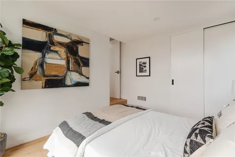 $3,795,000 | 7200 Kentwood Avenue, Los Angeles, CA 90045