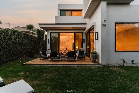 $3,795,000 | 7200 Kentwood Avenue, Los Angeles, CA 90045