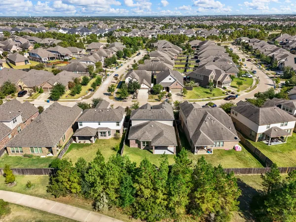 a view of swimming pool and lake view