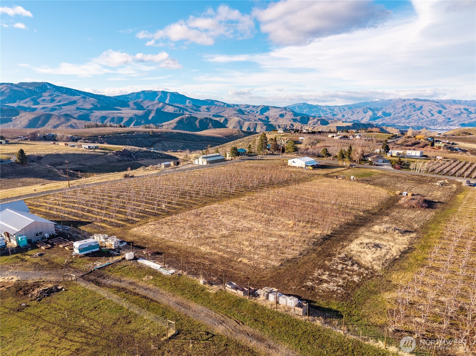 4105 Jim Smith Road Wenatchee, WA 98801 - Photo 9 of 9 a view of a city