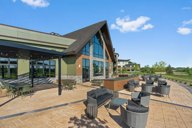 $9,000 | 1 Hill Farm Court, Unit 109, North Oaks, MN 55127