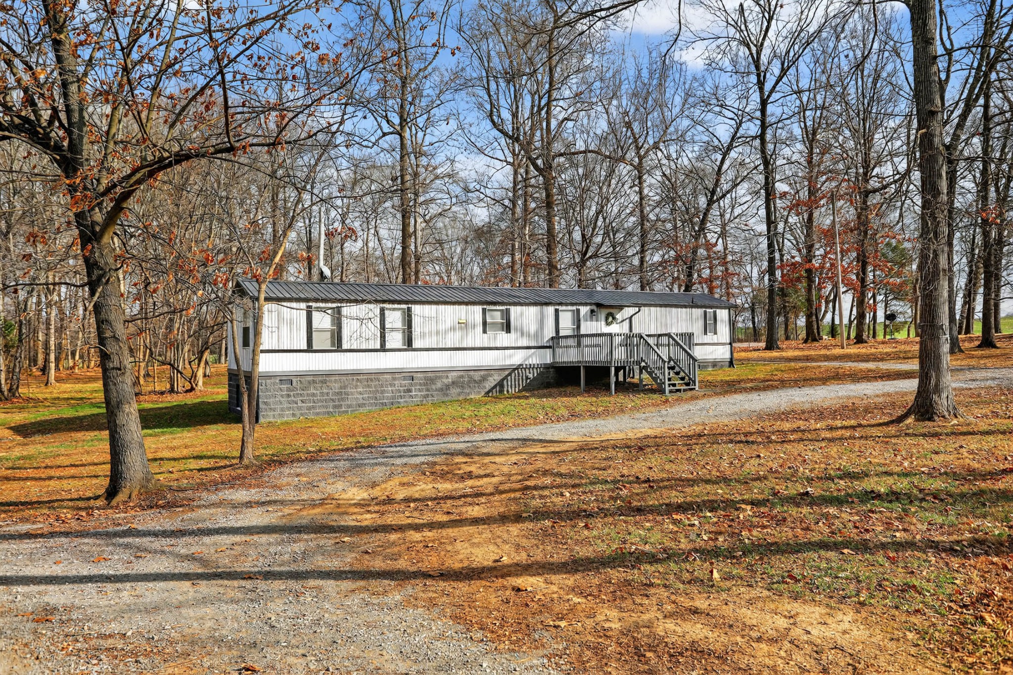 4337 Woodrow Wilson Road White House, TN 37188 - Photo 4 of 28