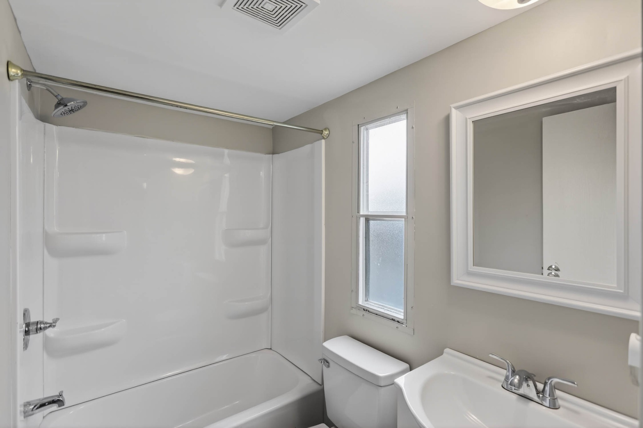 4337 Woodrow Wilson Road White House, TN 37188 - Photo 9 of 28 a bathroom with a shower and a toilet