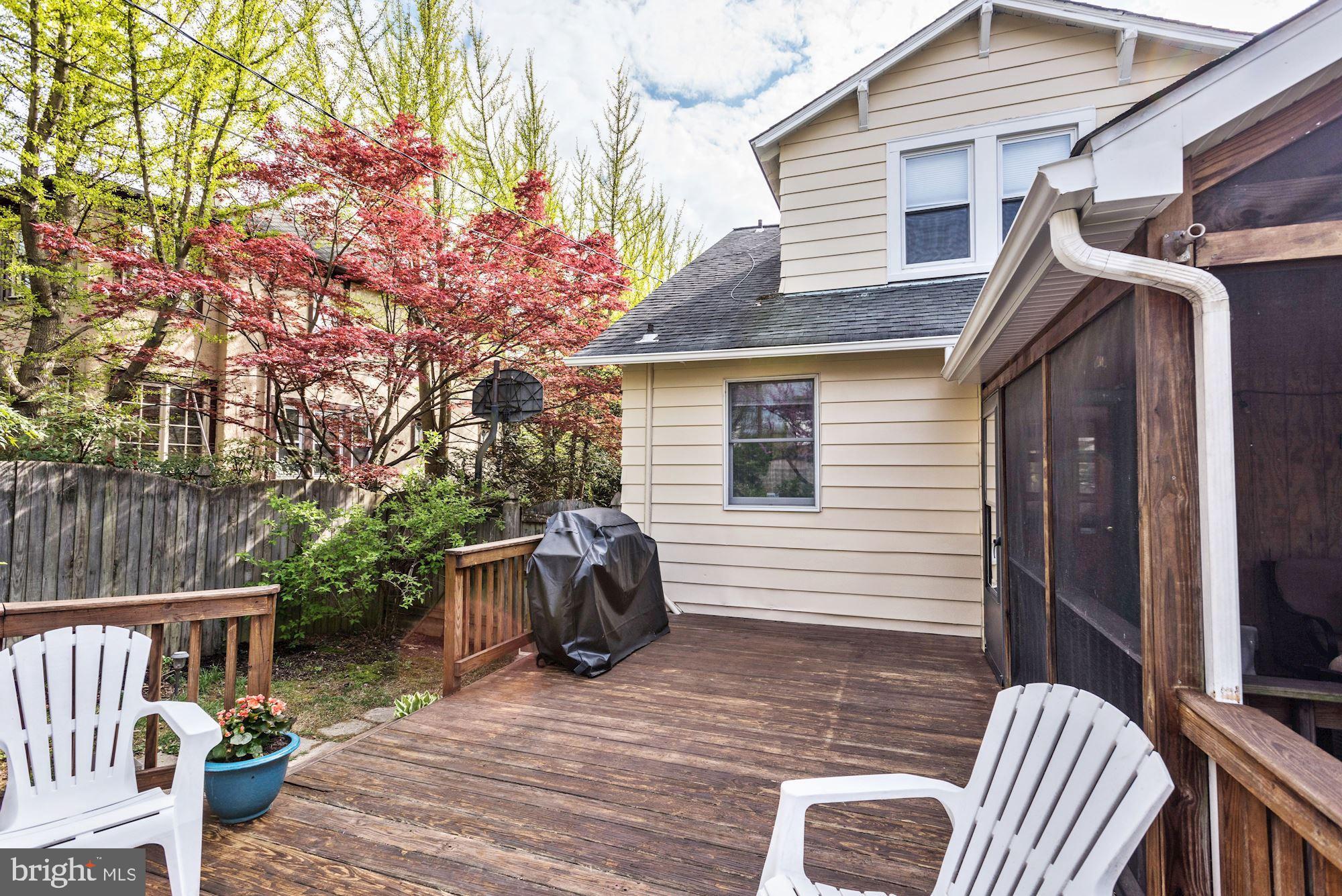 3214 Beverly Road Baltimore, MD 21214 - Photo 24 of 32 Deck