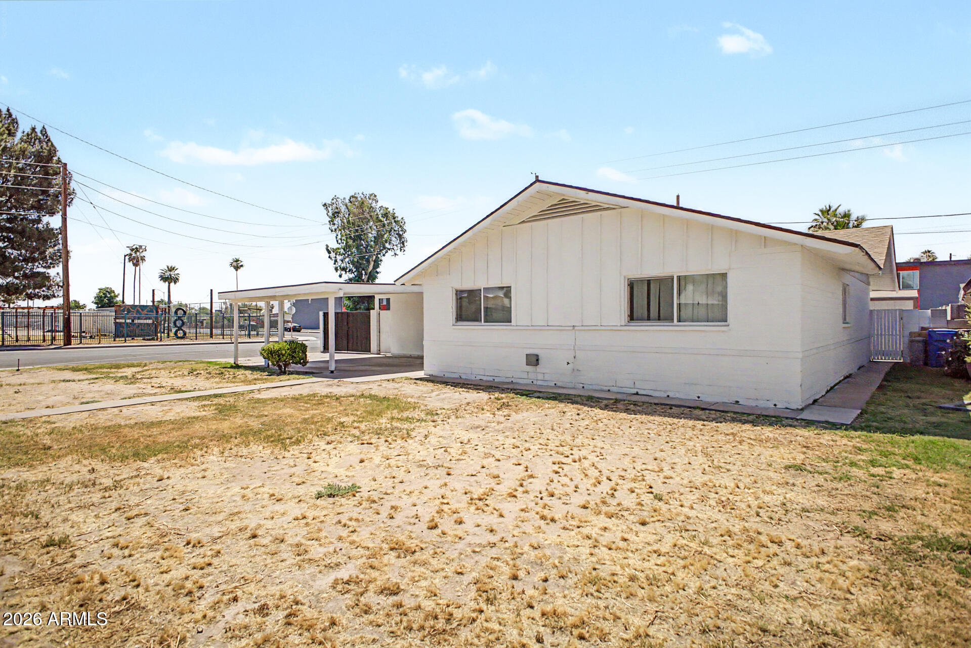 3901 West Elm Street Phoenix, AZ 85019 - Photo 2 of 18 01-Elm