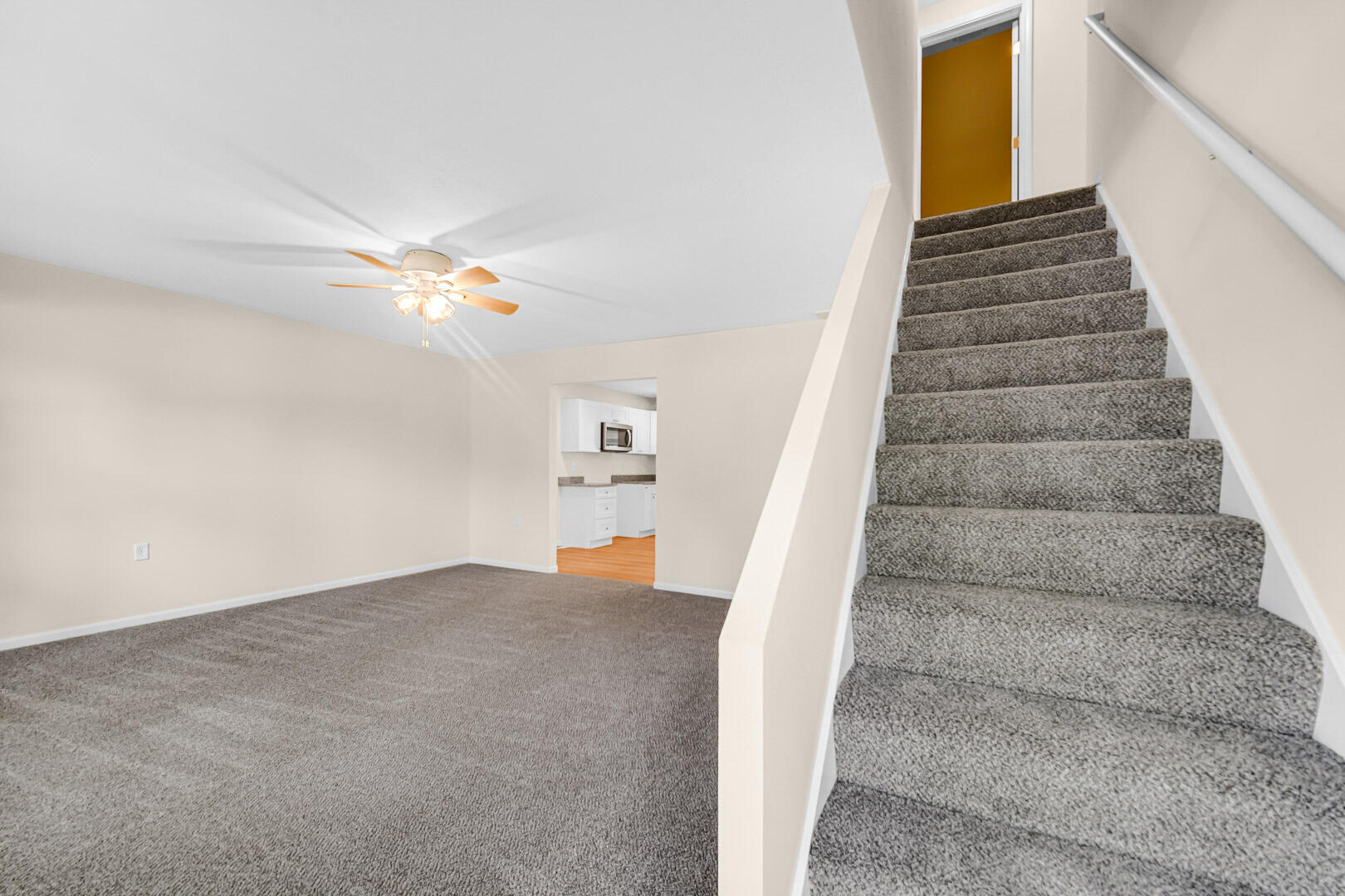 739 Fremont Road Valparaiso, IN 46385 - Photo 12 of 26 a view of entryway and hall