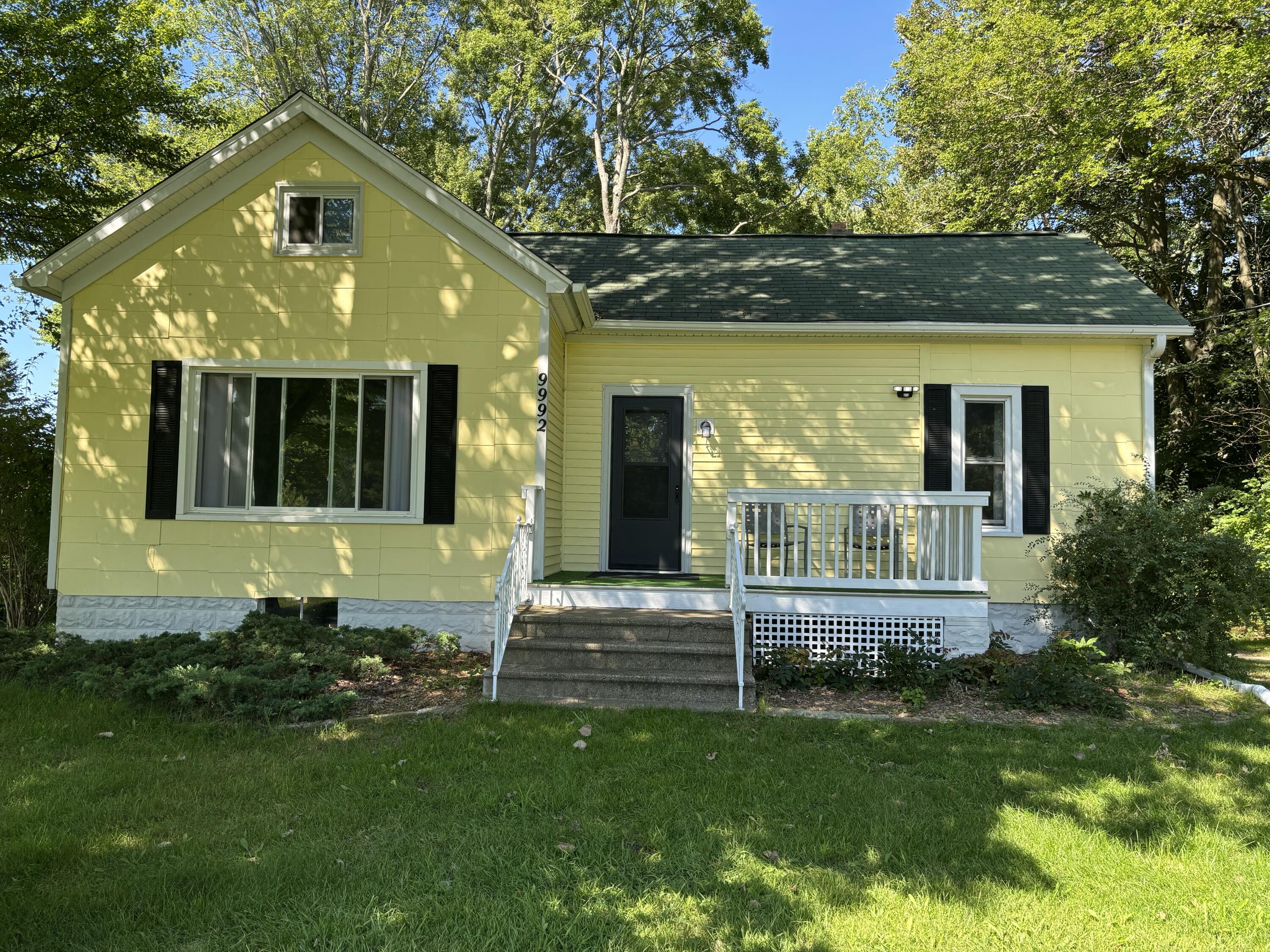 9992 Gast Road Bridgman, MI 49106 - Photo 2 of 33 IMG_1360