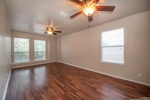 $1,895 | 518 Reba, Converse, TX 78109