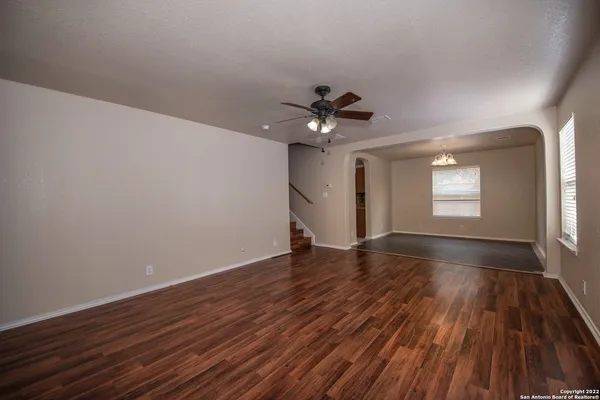 $1,895 | 518 Reba, Converse, TX 78109
