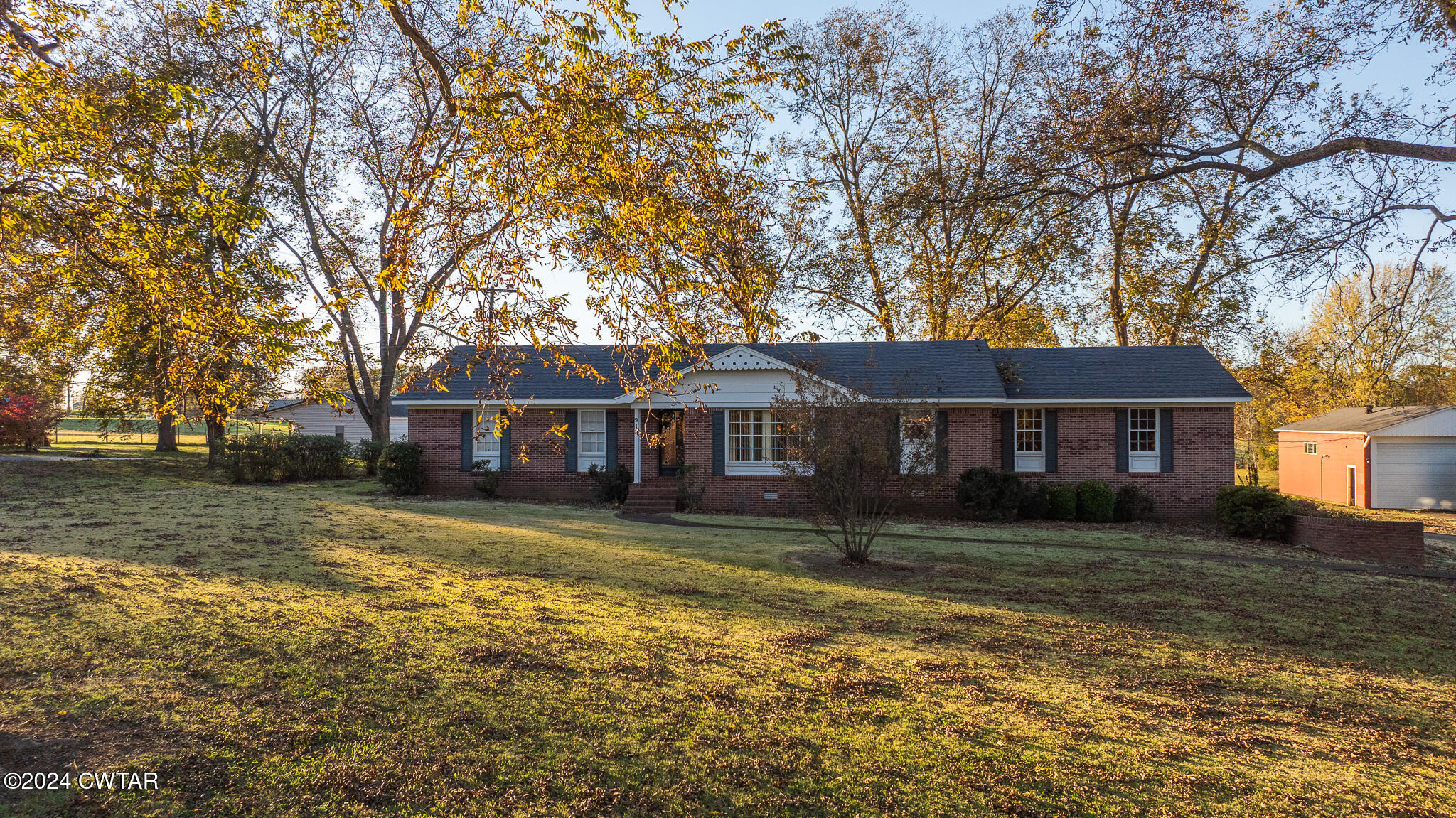 913 South Trenton Street Rutherford, TN 38369 - Photo 1 of 34 DJI_20241119154950_0010_D