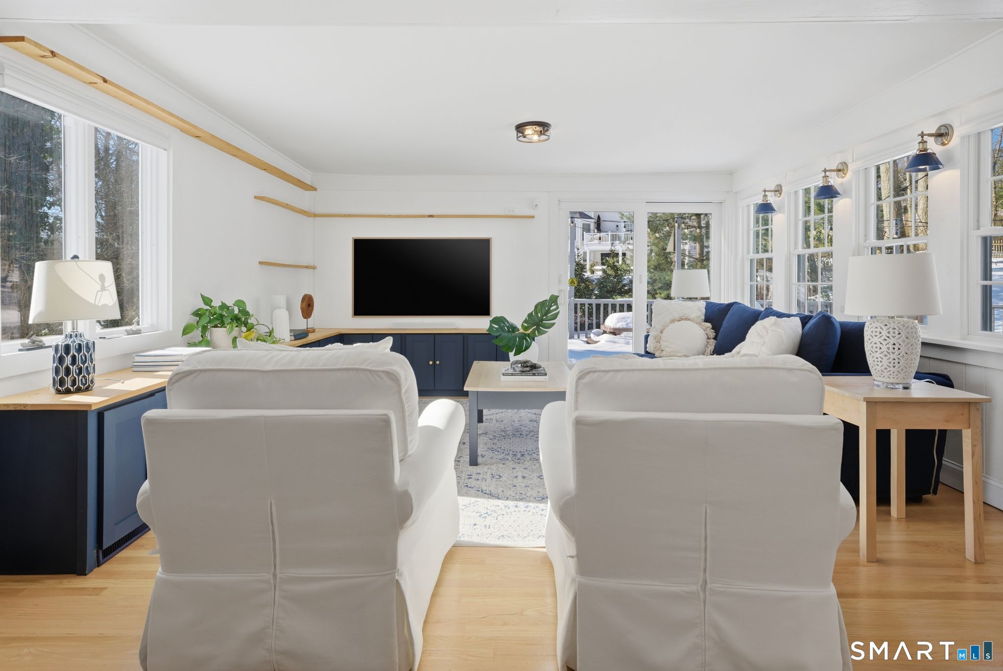 341 Crestwood Road Fairfield, CT 06824 - Photo 13 of 32