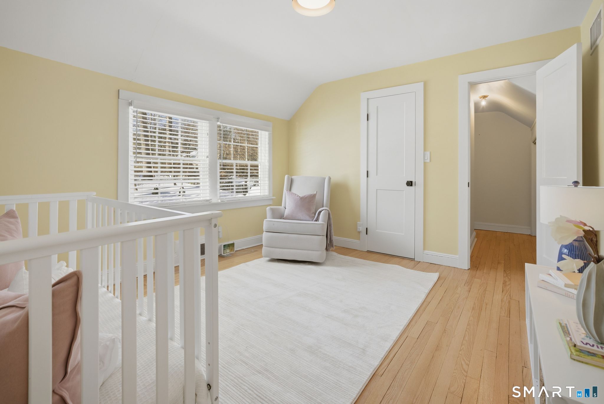 341 Crestwood Road Fairfield, CT 06824 - Photo 23 of 32