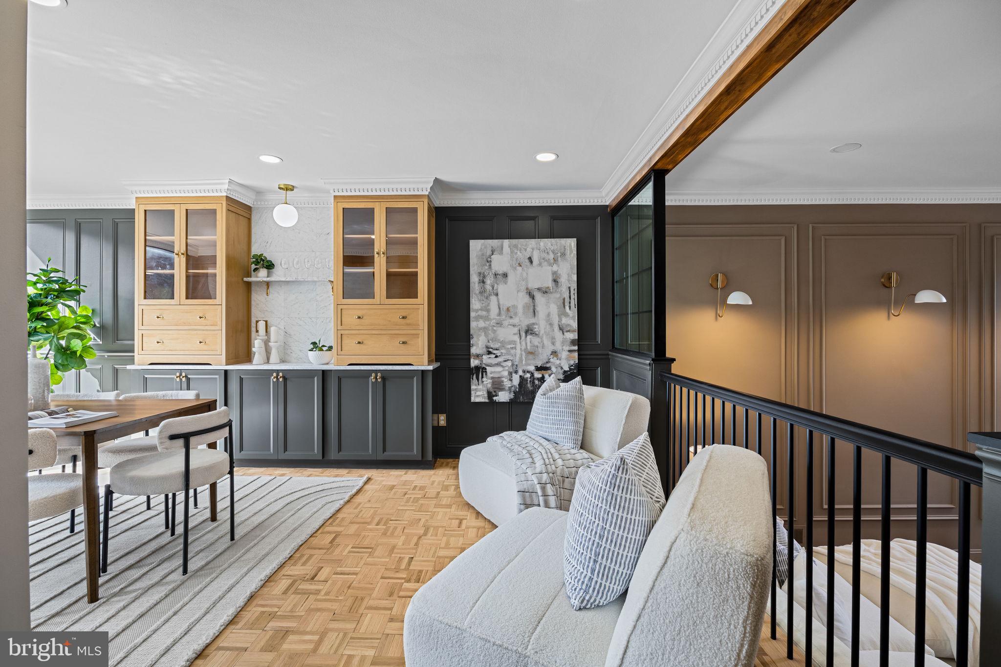 242 Locust Street Philadelphia, PA 19106 - Photo 13 of 62 a living room with furniture and a table