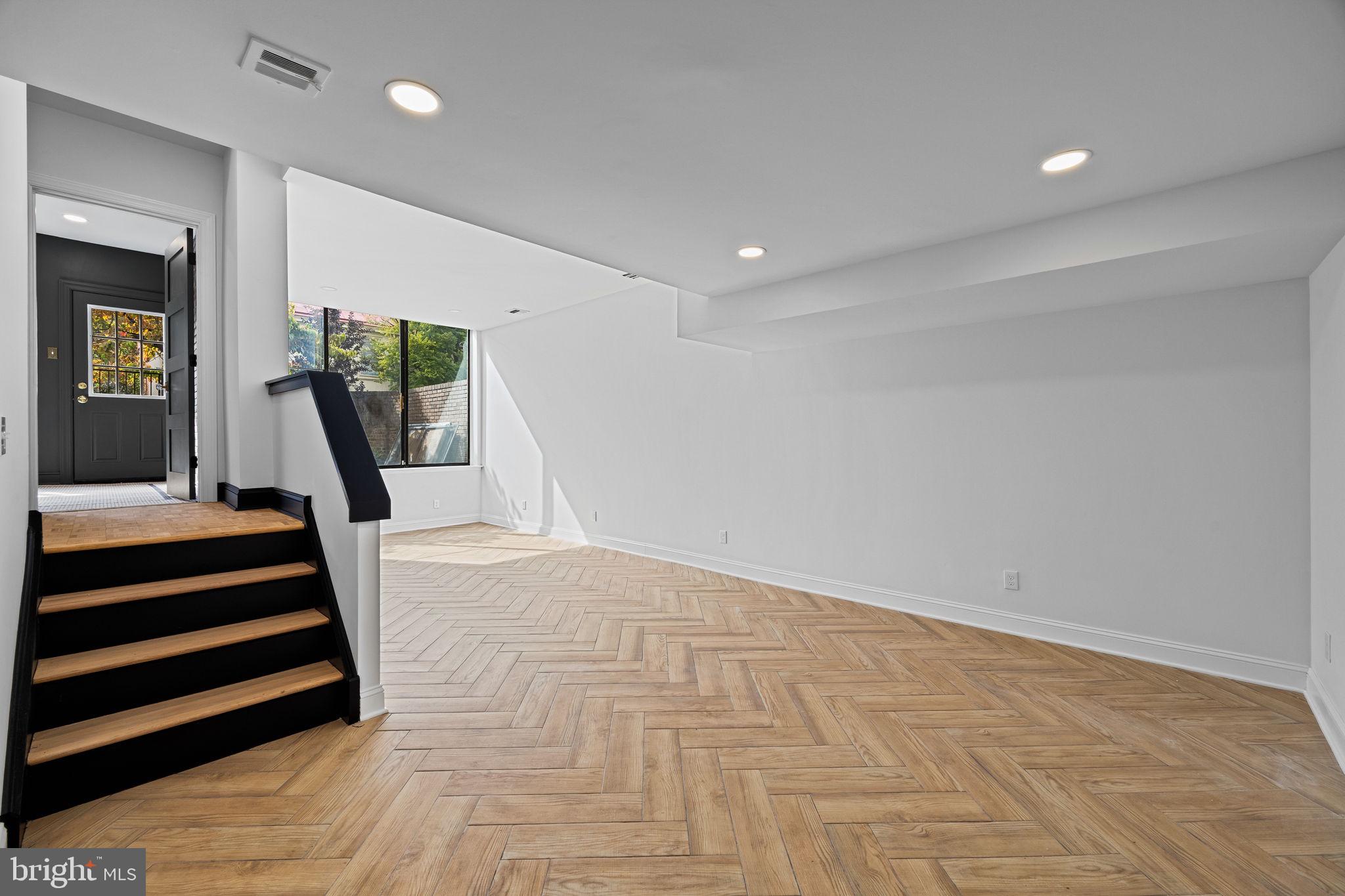 242 Locust Street Philadelphia, PA 19106 - Photo 43 of 62 a view of a hallway with furniture and stairs