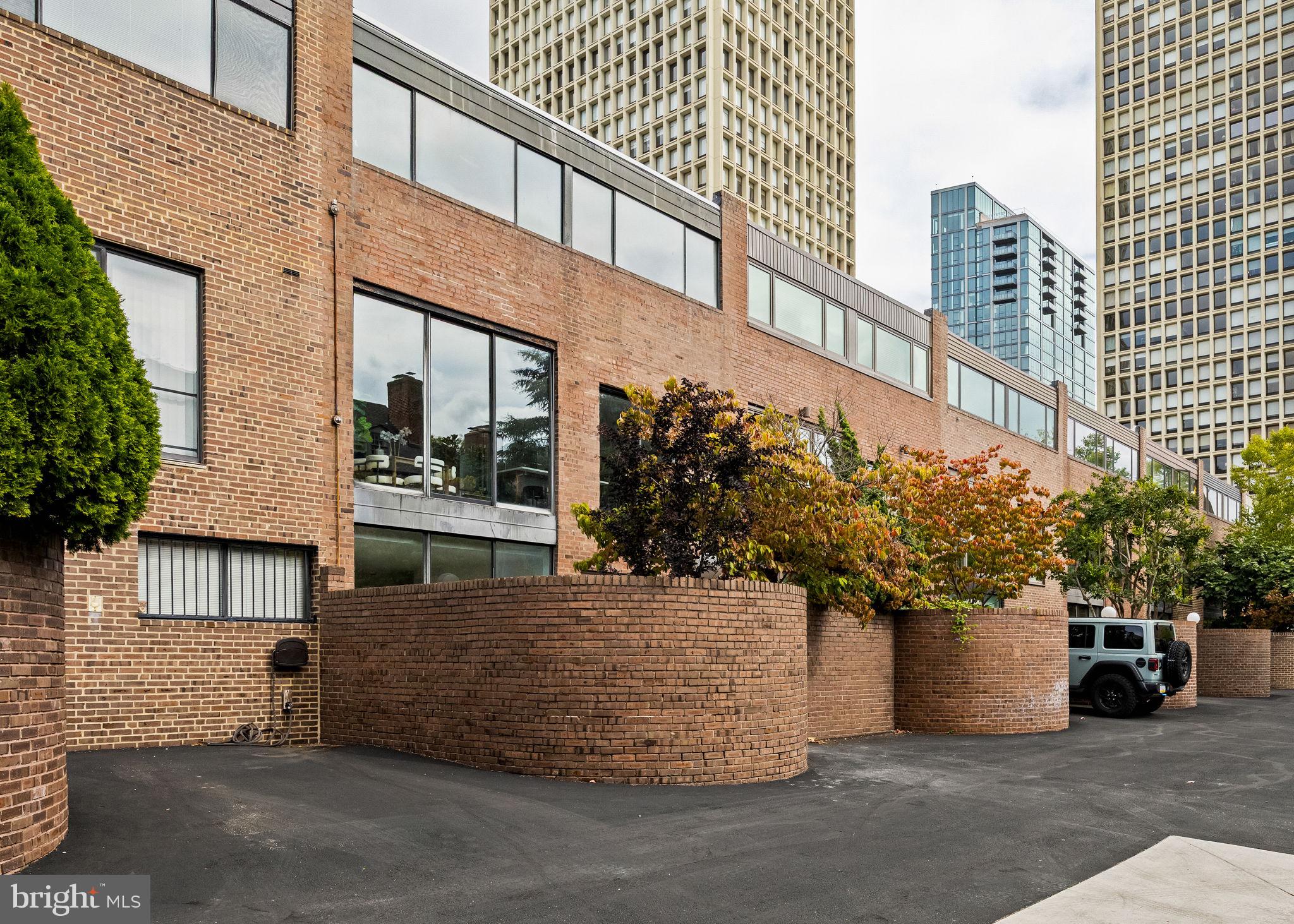242 Locust Street Philadelphia, PA 19106 - Photo 54 of 62 a view of a potted plants on a street