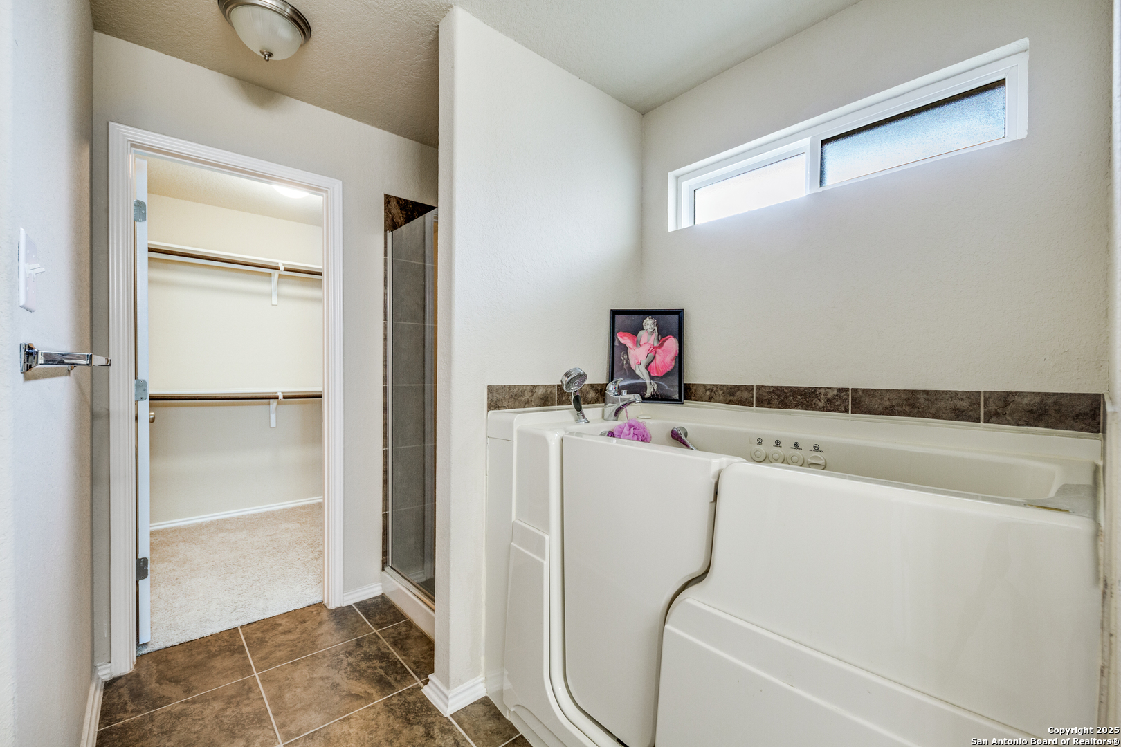 10415 Rhyder Ridge San Antonio, TX 78254 - Photo 15 of 25 a utility room with dryer and washer