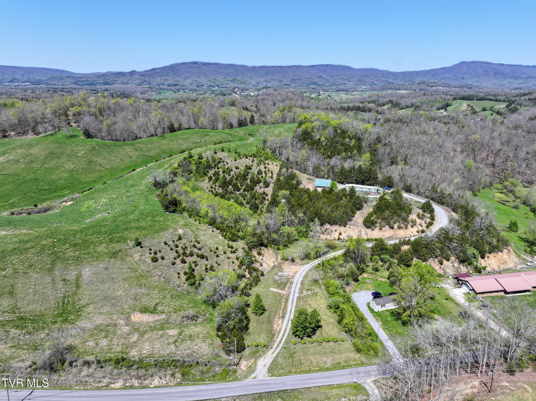 701 Doc Hawkins Road Greeneville, TN 37745 - Photo 35 of 51 DJI_20260409123257_0411_D