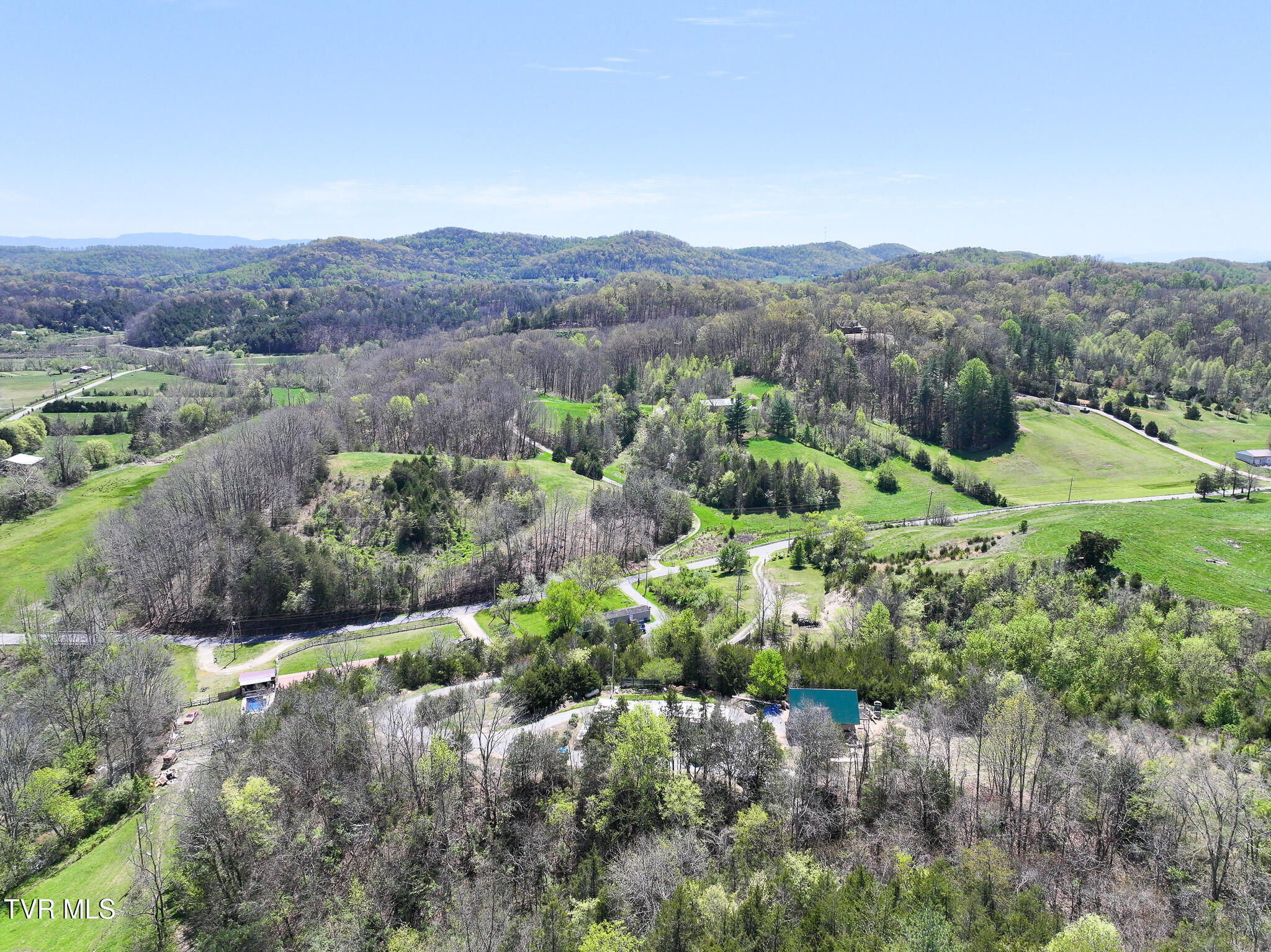 701 Doc Hawkins Road Greeneville, TN 37745 - Photo 37 of 51 DJI_20260409123519_0416_D