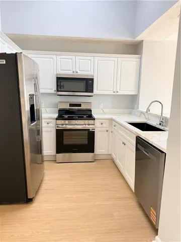 $259,900 | 218 Nicki Court, Hampton, GA 30228