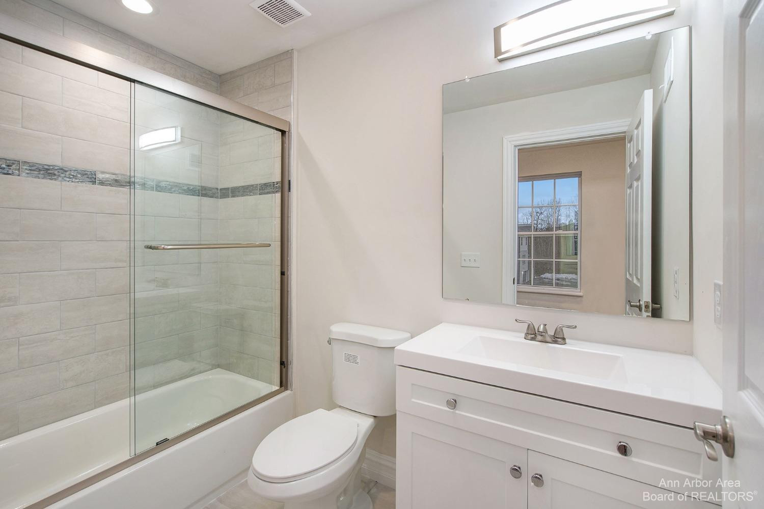 3231 Lohr Road Ann Arbor, MI 48108 - Photo 16 of 25 Photo 16